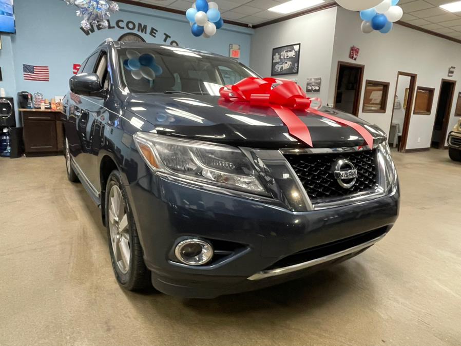 Used Nissan Pathfinder 4WD 4dr Platinum 2016 | 5 Towns Drive. Inwood, New York Used Nissan Pathfinder 4WD 4dr Platinum 2016 | 5 Towns Drive. Inwood, New York