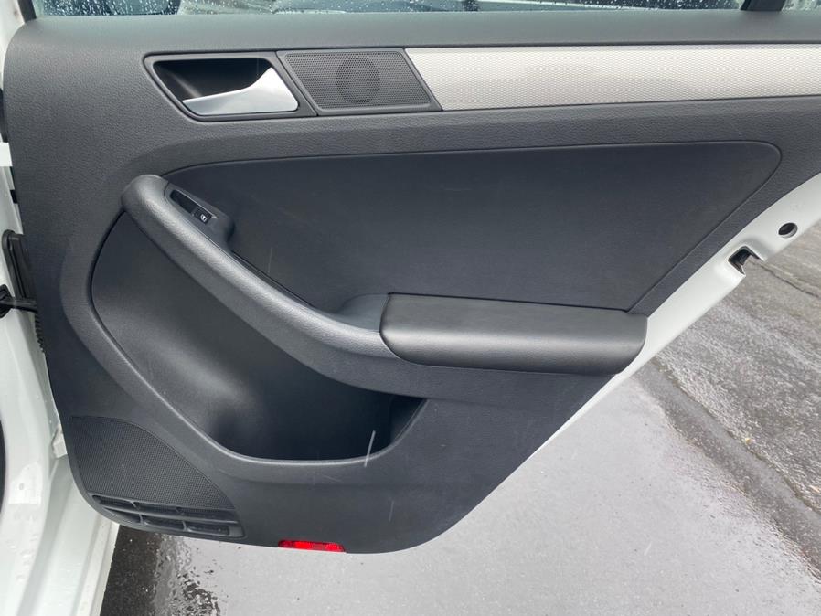 2018 Volkswagen Jetta 1.4T Wolfsburg Edition Manual, available for sale in Canton, Connecticut | Lava Motors 2 Inc. Canton, Connecticut 2018 Volkswagen Jetta 1.4T Wolfsburg Edition Manual, available for sale in Canton, Connecticut | Lava Motors 2 Inc. Canton, Connecticut