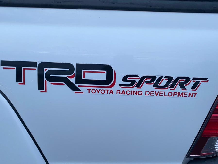 2014 Toyota Tacoma 4WD Double Cab V6 AT (Natl), available for sale in Canton, Connecticut | Lava Motors 2 Inc. Canton, Connecticut 2014 Toyota Tacoma 4WD Double Cab V6 AT (Natl), available for sale in Canton, Connecticut | Lava Motors 2 Inc. Canton, Connecticut