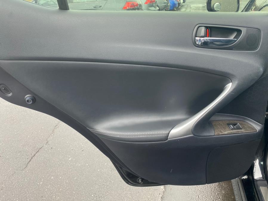 2011 Lexus IS 250 4dr Sport Sdn Auto AWD, available for sale in Canton, Connecticut | Lava Motors 2 Inc. Canton, Connecticut 2011 Lexus IS 250 4dr Sport Sdn Auto AWD, available for sale in Canton, Connecticut | Lava Motors 2 Inc. Canton, Connecticut