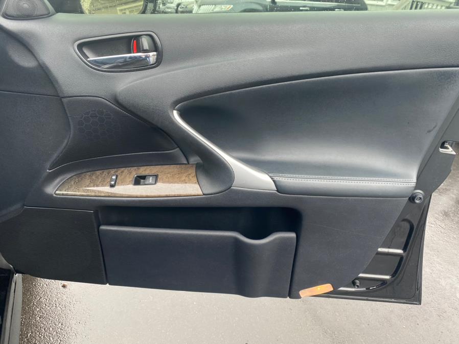 2011 Lexus IS 250 4dr Sport Sdn Auto AWD, available for sale in Canton, Connecticut | Lava Motors 2 Inc. Canton, Connecticut 2011 Lexus IS 250 4dr Sport Sdn Auto AWD, available for sale in Canton, Connecticut | Lava Motors 2 Inc. Canton, Connecticut