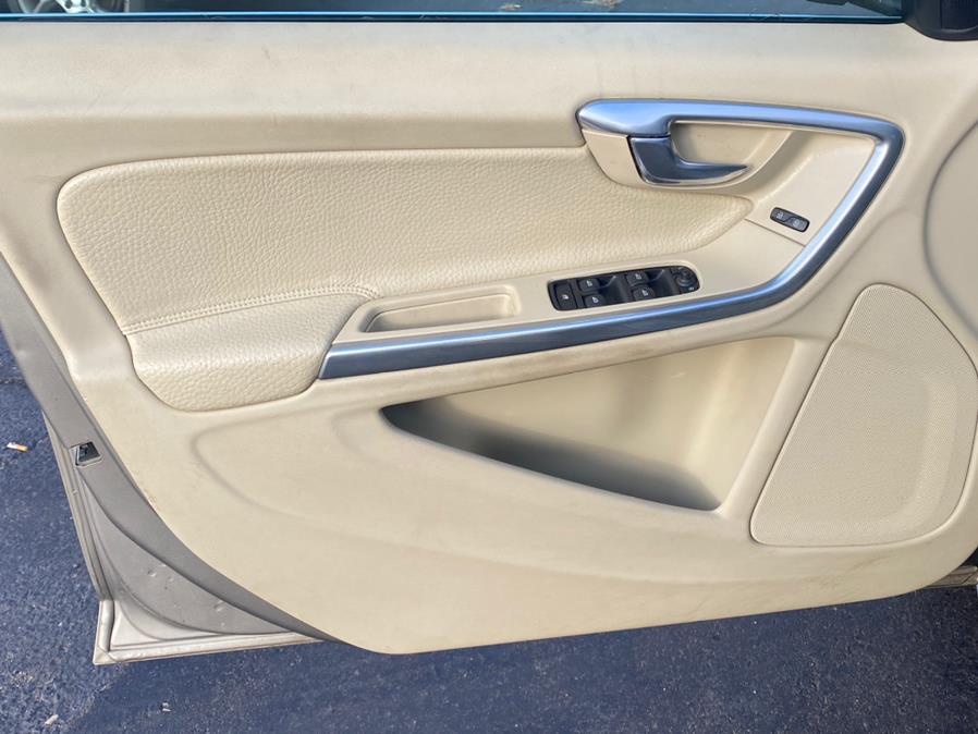 2014 Volvo S60 4dr Sdn T5 FWD, available for sale in Canton, Connecticut | Lava Motors 2 Inc. Canton, Connecticut 2014 Volvo S60 4dr Sdn T5 FWD, available for sale in Canton, Connecticut | Lava Motors 2 Inc. Canton, Connecticut