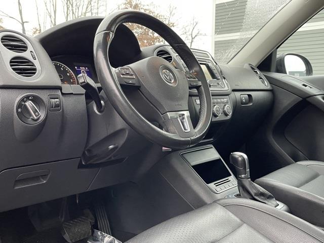 2013 Volkswagen Tiguan SE, available for sale in Brookfield, Connecticut | Blasius Federal Road. Brookfield, Connecticut 2013 Volkswagen Tiguan SE, available for sale in Brookfield, Connecticut | Blasius Federal Road. Brookfield, Connecticut