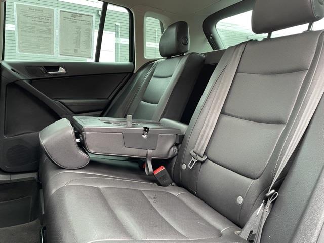 2013 Volkswagen Tiguan SE, available for sale in Brookfield, Connecticut | Blasius Federal Road. Brookfield, Connecticut 2013 Volkswagen Tiguan SE, available for sale in Brookfield, Connecticut | Blasius Federal Road. Brookfield, Connecticut