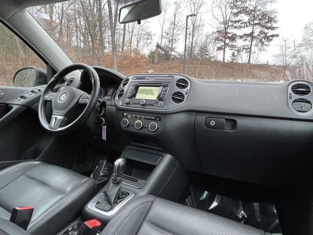 2013 Volkswagen Tiguan SE, available for sale in Brookfield, Connecticut | Blasius Federal Road. Brookfield, Connecticut 2013 Volkswagen Tiguan SE, available for sale in Brookfield, Connecticut | Blasius Federal Road. Brookfield, Connecticut