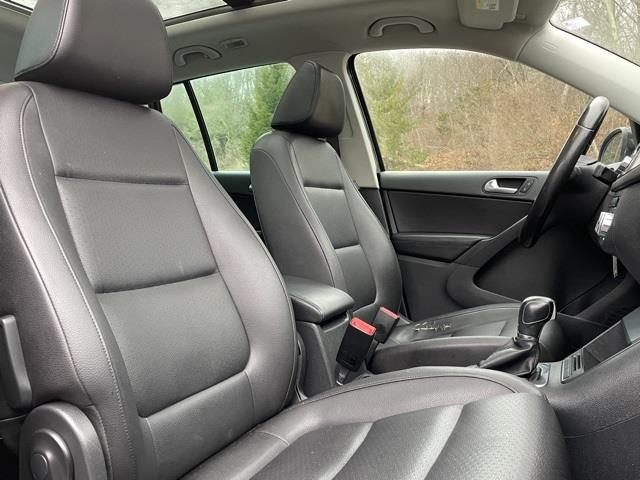 2013 Volkswagen Tiguan SE, available for sale in Brookfield, Connecticut | Blasius Federal Road. Brookfield, Connecticut 2013 Volkswagen Tiguan SE, available for sale in Brookfield, Connecticut | Blasius Federal Road. Brookfield, Connecticut
