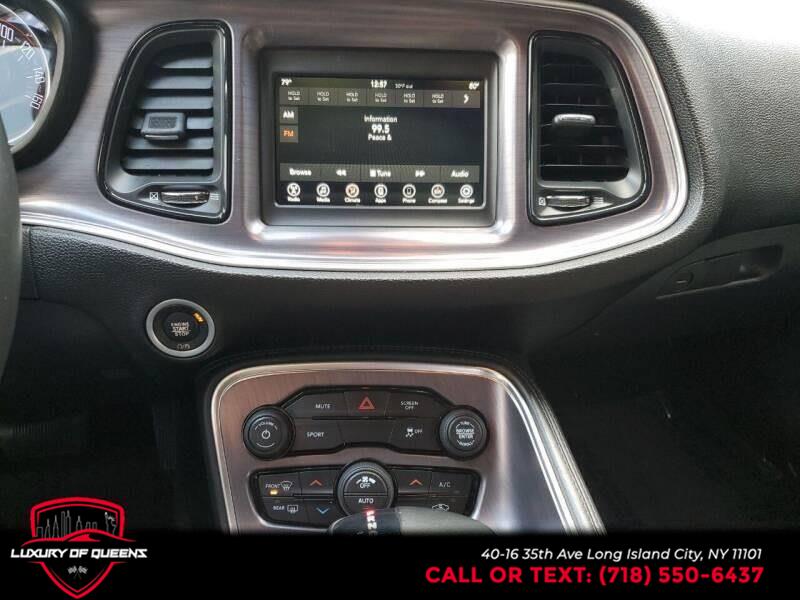 Used Dodge Challenger SXT RWD 2018 | Luxury Of Queens. Long Island City, New York Used Dodge Challenger SXT RWD 2018 | Luxury Of Queens. Long Island City, New York