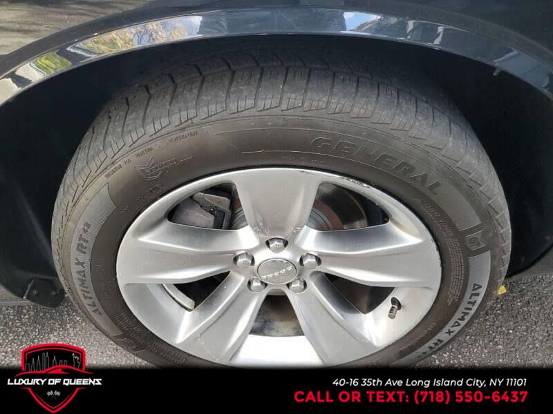 Used Dodge Challenger SXT RWD 2018 | Luxury Of Queens. Long Island City, New York Used Dodge Challenger SXT RWD 2018 | Luxury Of Queens. Long Island City, New York
