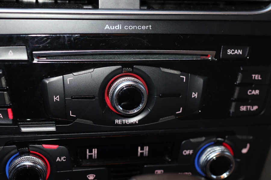 Used Audi A4 4dr Sdn Auto quattro 2.0T Premium 2015 | Hillside Auto Mall Inc.. Jamaica, New York Used Audi A4 4dr Sdn Auto quattro 2.0T Premium 2015 | Hillside Auto Mall Inc.. Jamaica, New York