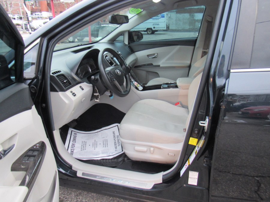 Used Toyota Venza LE 2013 | Hilario's Auto Sales Inc.. Worcester, Massachusetts Used Toyota Venza LE 2013 | Hilario's Auto Sales Inc.. Worcester, Massachusetts