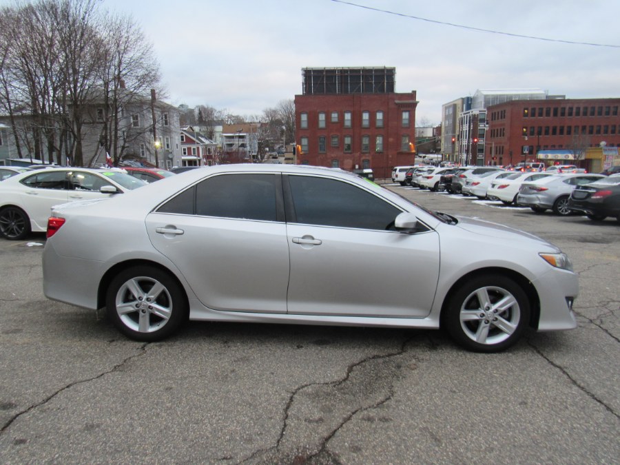 2013 Toyota Camry SE, available for sale in Worcester, Massachusetts | Hilario's Auto Sales Inc.. Worcester, Massachusetts 2013 Toyota Camry SE, available for sale in Worcester, Massachusetts | Hilario's Auto Sales Inc.. Worcester, Massachusetts