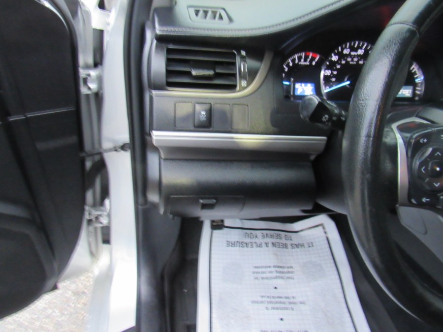 2013 Toyota Camry SE, available for sale in Worcester, Massachusetts | Hilario's Auto Sales Inc.. Worcester, Massachusetts 2013 Toyota Camry SE, available for sale in Worcester, Massachusetts | Hilario's Auto Sales Inc.. Worcester, Massachusetts