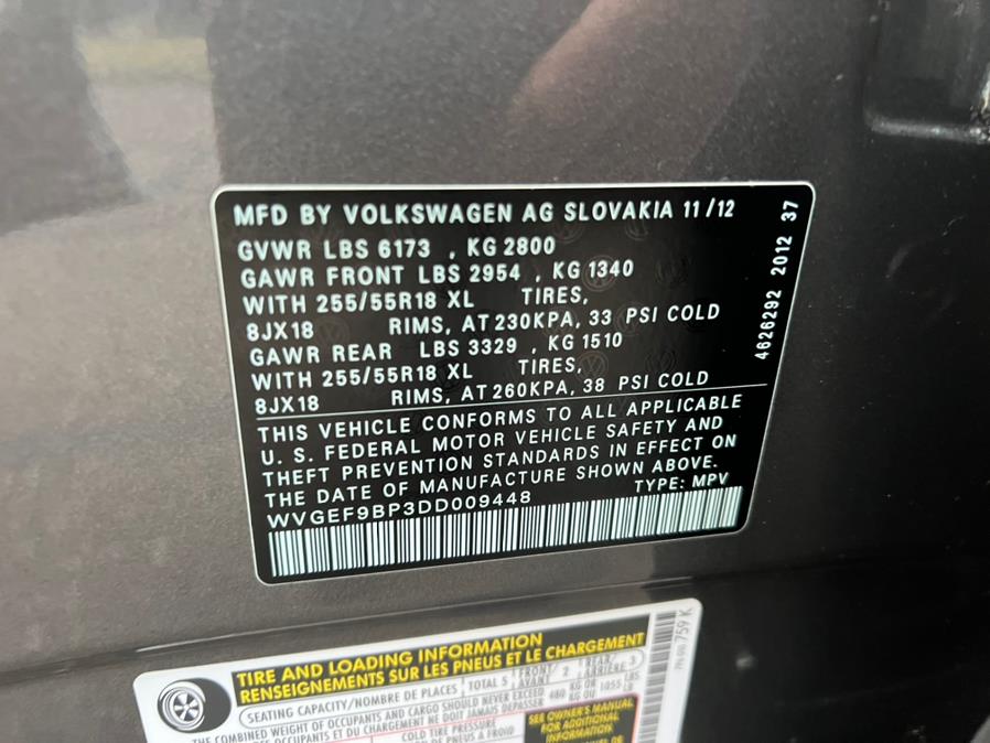 2013 Volkswagen Touareg 4dr VR6 Sport, available for sale in Waterbury, Connecticut | Platinum Auto Care. Waterbury, Connecticut 2013 Volkswagen Touareg 4dr VR6 Sport, available for sale in Waterbury, Connecticut | Platinum Auto Care. Waterbury, Connecticut