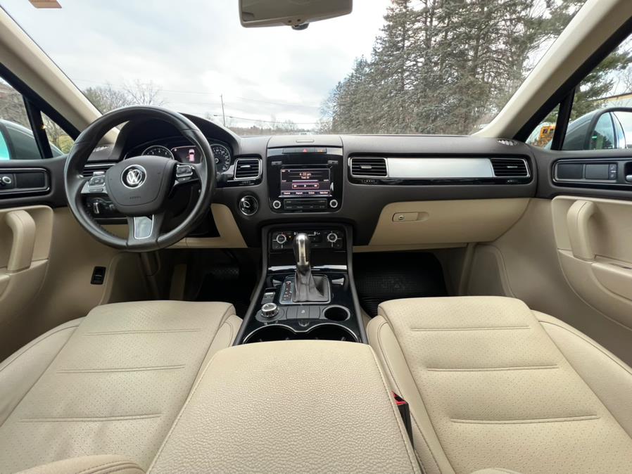 2013 Volkswagen Touareg 4dr VR6 Sport, available for sale in Waterbury, Connecticut | Platinum Auto Care. Waterbury, Connecticut 2013 Volkswagen Touareg 4dr VR6 Sport, available for sale in Waterbury, Connecticut | Platinum Auto Care. Waterbury, Connecticut