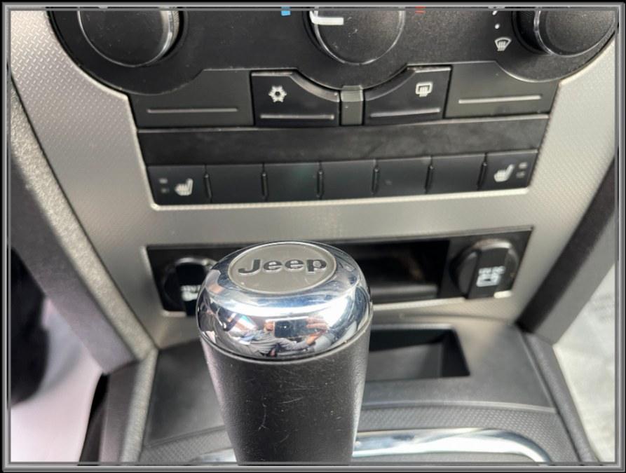 2009 Jeep Grand Cherokee 4WD 4dr Laredo, available for sale in Huntington Station, New York | My Auto Inc.. Huntington Station, New York 2009 Jeep Grand Cherokee 4WD 4dr Laredo, available for sale in Huntington Station, New York | My Auto Inc.. Huntington Station, New York