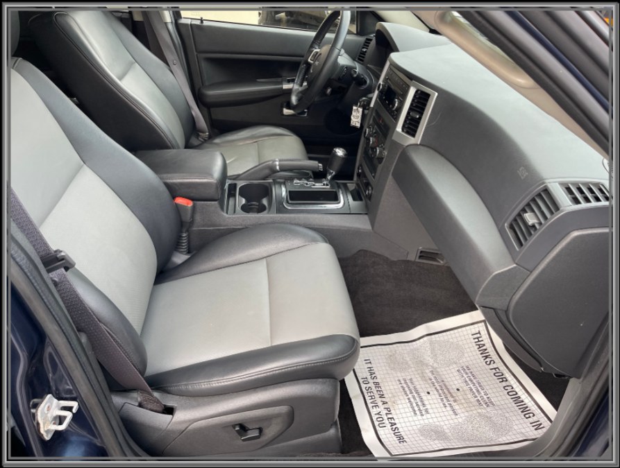 2009 Jeep Grand Cherokee 4WD 4dr Laredo, available for sale in Huntington Station, New York | My Auto Inc.. Huntington Station, New York 2009 Jeep Grand Cherokee 4WD 4dr Laredo, available for sale in Huntington Station, New York | My Auto Inc.. Huntington Station, New York