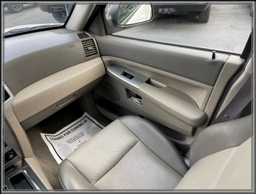 2009 Jeep Grand Cherokee 4WD 4dr Rocky Mountain, available for sale in Huntington Station, New York | My Auto Inc.. Huntington Station, New York 2009 Jeep Grand Cherokee 4WD 4dr Rocky Mountain, available for sale in Huntington Station, New York | My Auto Inc.. Huntington Station, New York