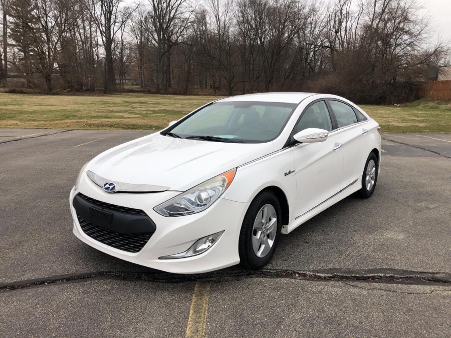 2012 Hyundai Sonata 4dr Sdn 2.4L Auto Hybrid, available for sale in Beavercreek, Ohio | Wholesale Direct Motors. Beavercreek, Ohio 2012 Hyundai Sonata 4dr Sdn 2.4L Auto Hybrid, available for sale in Beavercreek, Ohio | Wholesale Direct Motors. Beavercreek, Ohio