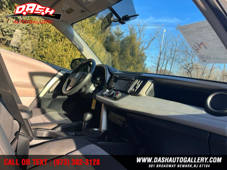 2013 Toyota RAV4 AWD 4dr LE (Natl), available for sale in Newark, New Jersey | Dash Auto Gallery Inc.. Newark, New Jersey 2013 Toyota RAV4 AWD 4dr LE (Natl), available for sale in Newark, New Jersey | Dash Auto Gallery Inc.. Newark, New Jersey