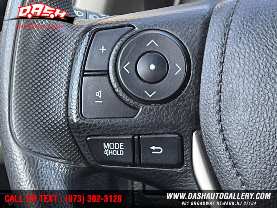 2013 Toyota RAV4 AWD 4dr LE (Natl), available for sale in Newark, New Jersey | Dash Auto Gallery Inc.. Newark, New Jersey 2013 Toyota RAV4 AWD 4dr LE (Natl), available for sale in Newark, New Jersey | Dash Auto Gallery Inc.. Newark, New Jersey