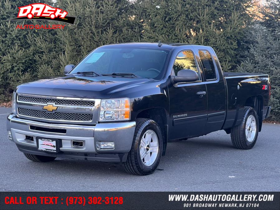2013 Chevrolet Silverado 1500 4WD Ext Cab 143.5" LT, available for sale in Newark, New Jersey | Dash Auto Gallery Inc.. Newark, New Jersey 2013 Chevrolet Silverado 1500 4WD Ext Cab 143.5" LT, available for sale in Newark, New Jersey | Dash Auto Gallery Inc.. Newark, New Jersey
