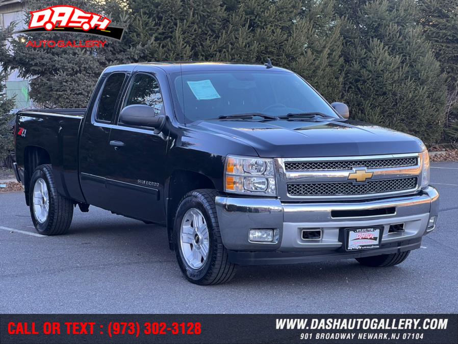 2013 Chevrolet Silverado 1500 4WD Ext Cab 143.5" LT, available for sale in Newark, New Jersey | Dash Auto Gallery Inc.. Newark, New Jersey