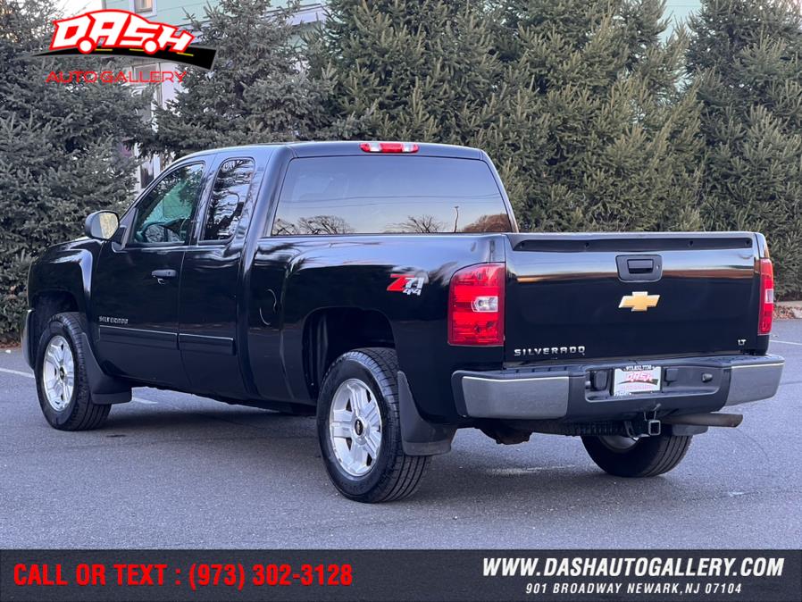 2013 Chevrolet Silverado 1500 4WD Ext Cab 143.5" LT, available for sale in Newark, New Jersey | Dash Auto Gallery Inc.. Newark, New Jersey 2013 Chevrolet Silverado 1500 4WD Ext Cab 143.5" LT, available for sale in Newark, New Jersey | Dash Auto Gallery Inc.. Newark, New Jersey