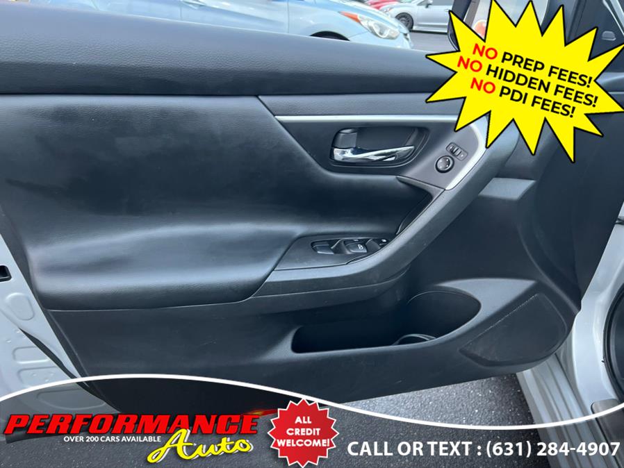 2016 Nissan Altima 4dr Sdn I4 2.5 SV, available for sale in Bohemia, New York | Performance Auto Inc. Bohemia, New York 2016 Nissan Altima 4dr Sdn I4 2.5 SV, available for sale in Bohemia, New York | Performance Auto Inc. Bohemia, New York