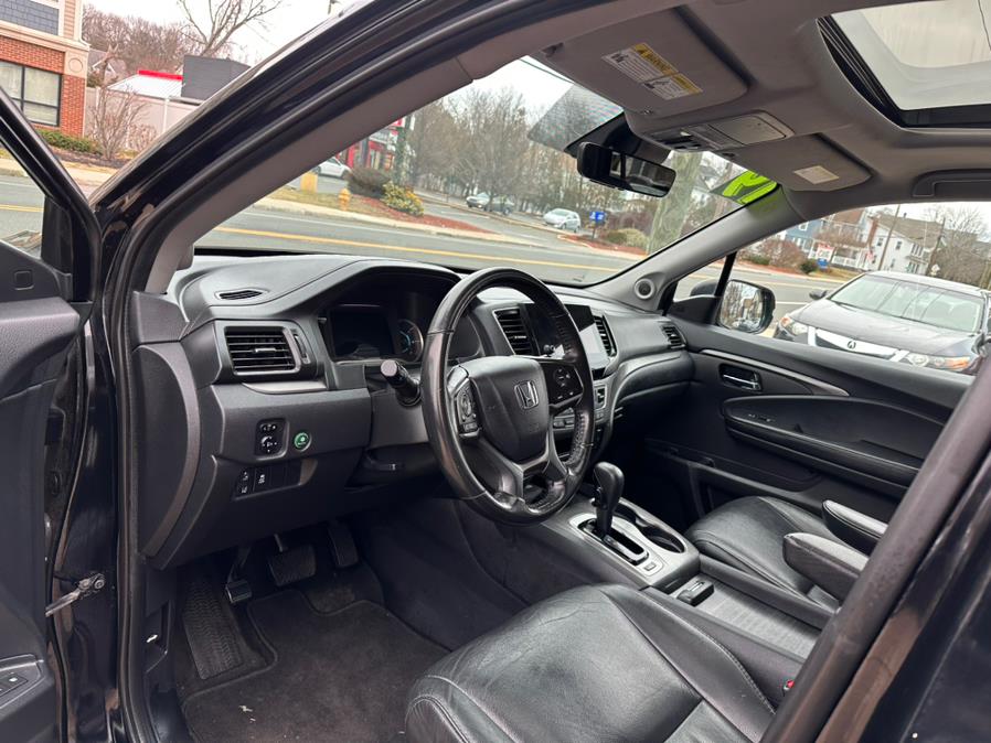 2019 Honda Pilot EX-L AWD, available for sale in Manchester, Connecticut | Carsonmain LLC. Manchester, Connecticut 2019 Honda Pilot EX-L AWD, available for sale in Manchester, Connecticut | Carsonmain LLC. Manchester, Connecticut