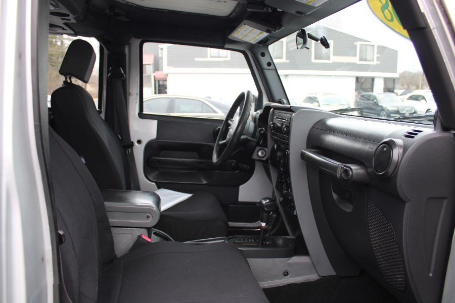 2008 Jeep Wrangler 4WD 4dr Unlimited X, available for sale in Plantsville, Connecticut | Auto House of Luxury. Plantsville, Connecticut 2008 Jeep Wrangler 4WD 4dr Unlimited X, available for sale in Plantsville, Connecticut | Auto House of Luxury. Plantsville, Connecticut