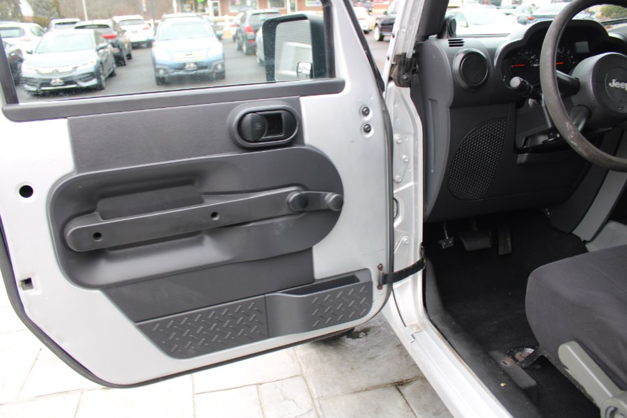 2008 Jeep Wrangler 4WD 4dr Unlimited X, available for sale in Plantsville, Connecticut | Auto House of Luxury. Plantsville, Connecticut 2008 Jeep Wrangler 4WD 4dr Unlimited X, available for sale in Plantsville, Connecticut | Auto House of Luxury. Plantsville, Connecticut