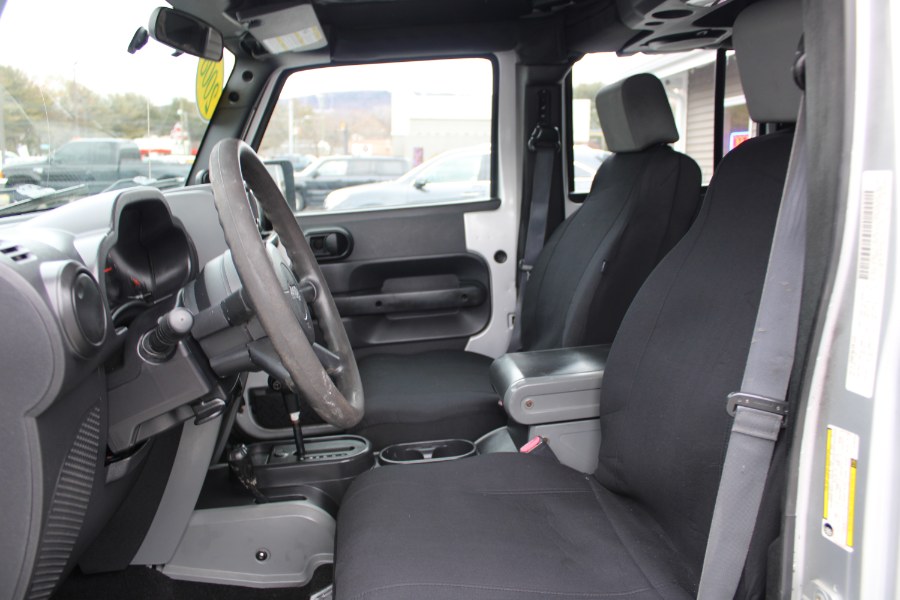 2008 Jeep Wrangler 4WD 4dr Unlimited X, available for sale in Plantsville, Connecticut | Auto House of Luxury. Plantsville, Connecticut 2008 Jeep Wrangler 4WD 4dr Unlimited X, available for sale in Plantsville, Connecticut | Auto House of Luxury. Plantsville, Connecticut