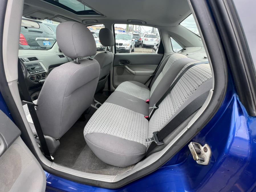 2005 Ford Focus 4dr Sdn ZX4 SE, available for sale in Lodi, New Jersey | Route 46 Auto Sales Inc. Lodi, New Jersey 2005 Ford Focus 4dr Sdn ZX4 SE, available for sale in Lodi, New Jersey | Route 46 Auto Sales Inc. Lodi, New Jersey