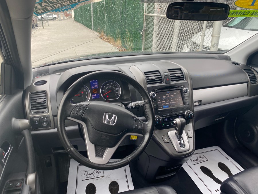 2011 Honda CR-V 4WD 5dr EX-L w/Navi, available for sale in Middle Village, New York | Middle Village Motors . Middle Village, New York 2011 Honda CR-V 4WD 5dr EX-L w/Navi, available for sale in Middle Village, New York | Middle Village Motors . Middle Village, New York