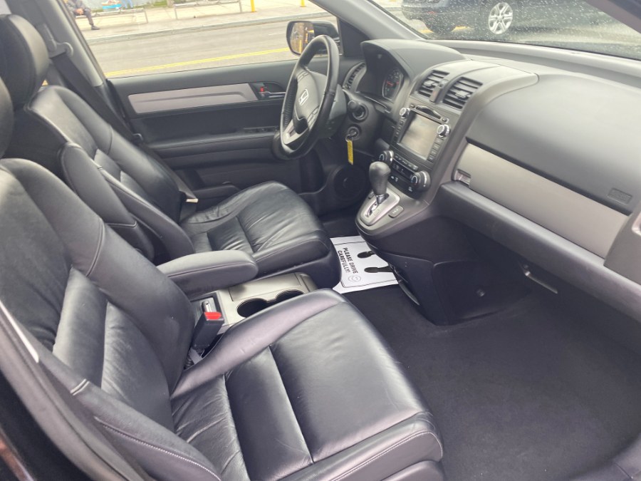 2011 Honda CR-V 4WD 5dr EX-L w/Navi, available for sale in Middle Village, New York | Middle Village Motors . Middle Village, New York 2011 Honda CR-V 4WD 5dr EX-L w/Navi, available for sale in Middle Village, New York | Middle Village Motors . Middle Village, New York