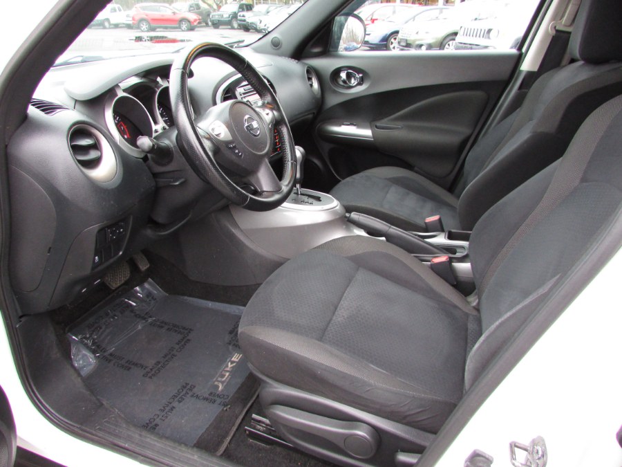 2013 Nissan JUKE 5dr Wgn CVT SL FWD, available for sale in East Windsor, Connecticut | United Auto Sales of E Windsor, Inc. East Windsor, Connecticut 2013 Nissan JUKE 5dr Wgn CVT SL FWD, available for sale in East Windsor, Connecticut | United Auto Sales of E Windsor, Inc. East Windsor, Connecticut