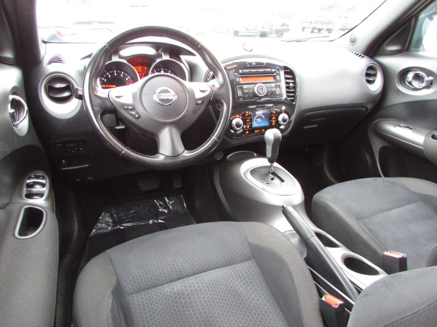 2013 Nissan JUKE 5dr Wgn CVT SL FWD, available for sale in East Windsor, Connecticut | United Auto Sales of E Windsor, Inc. East Windsor, Connecticut 2013 Nissan JUKE 5dr Wgn CVT SL FWD, available for sale in East Windsor, Connecticut | United Auto Sales of E Windsor, Inc. East Windsor, Connecticut