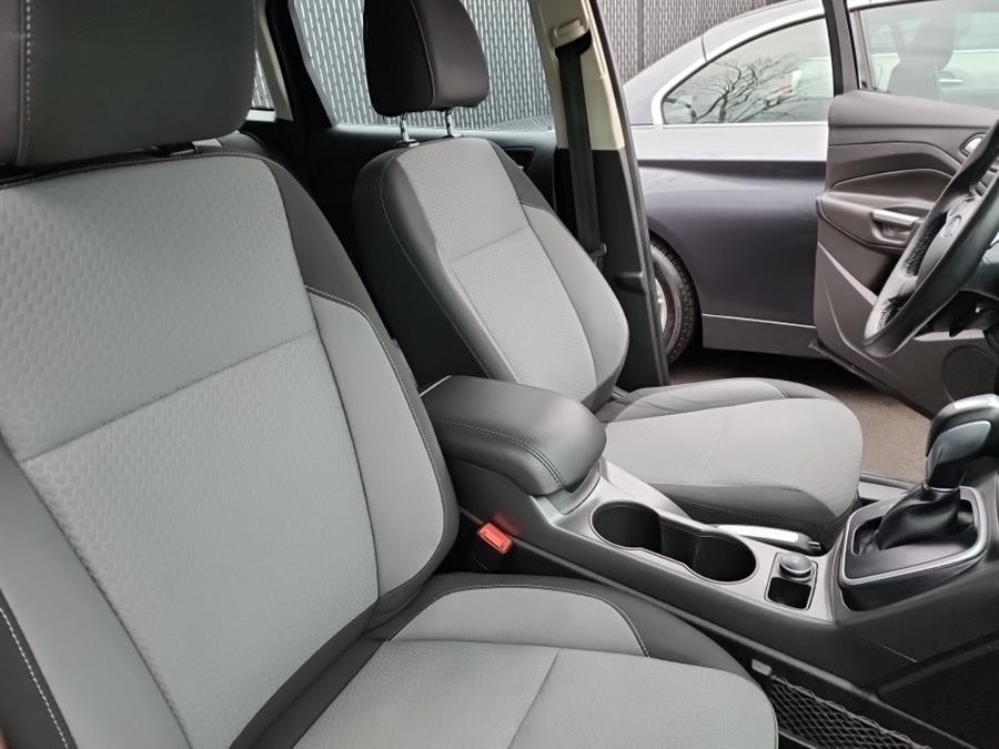 2017 Ford C-Max Energi SE FWD, available for sale in Islip, New York | L.I. Auto Gallery. Islip, New York 2017 Ford C-Max Energi SE FWD, available for sale in Islip, New York | L.I. Auto Gallery. Islip, New York