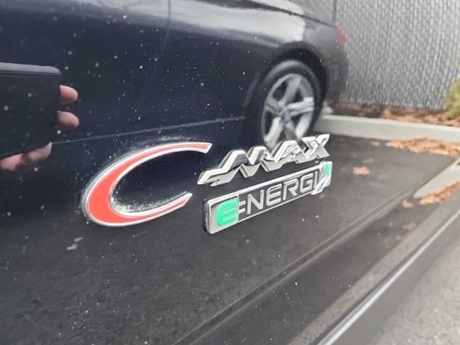 2017 Ford C-Max Energi SE FWD, available for sale in Islip, New York | L.I. Auto Gallery. Islip, New York 2017 Ford C-Max Energi SE FWD, available for sale in Islip, New York | L.I. Auto Gallery. Islip, New York