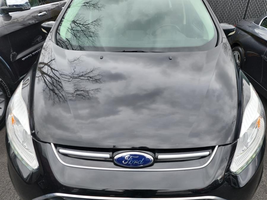 2017 Ford C-Max Energi SE FWD, available for sale in Islip, New York | L.I. Auto Gallery. Islip, New York 2017 Ford C-Max Energi SE FWD, available for sale in Islip, New York | L.I. Auto Gallery. Islip, New York