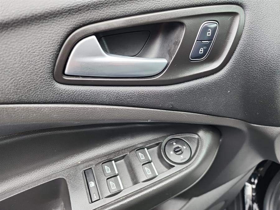2017 Ford C-Max Energi SE FWD, available for sale in Islip, New York | L.I. Auto Gallery. Islip, New York 2017 Ford C-Max Energi SE FWD, available for sale in Islip, New York | L.I. Auto Gallery. Islip, New York