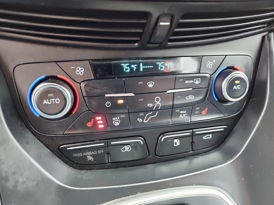 2017 Ford C-Max Energi SE FWD, available for sale in Islip, New York | L.I. Auto Gallery. Islip, New York 2017 Ford C-Max Energi SE FWD, available for sale in Islip, New York | L.I. Auto Gallery. Islip, New York