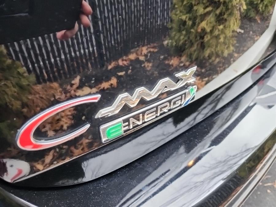 2017 Ford C-Max Energi SE FWD, available for sale in Islip, New York | L.I. Auto Gallery. Islip, New York 2017 Ford C-Max Energi SE FWD, available for sale in Islip, New York | L.I. Auto Gallery. Islip, New York