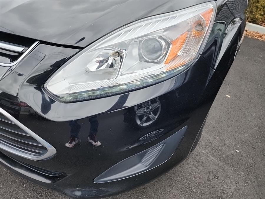 2017 Ford C-Max Energi SE FWD, available for sale in Islip, New York | L.I. Auto Gallery. Islip, New York 2017 Ford C-Max Energi SE FWD, available for sale in Islip, New York | L.I. Auto Gallery. Islip, New York