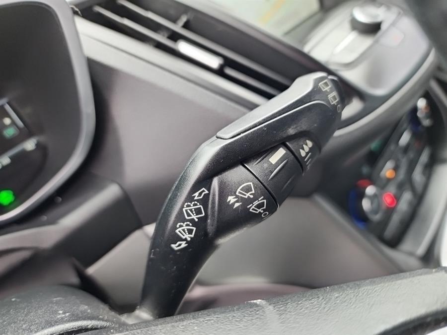 2017 Ford C-Max Energi SE FWD, available for sale in Islip, New York | L.I. Auto Gallery. Islip, New York 2017 Ford C-Max Energi SE FWD, available for sale in Islip, New York | L.I. Auto Gallery. Islip, New York