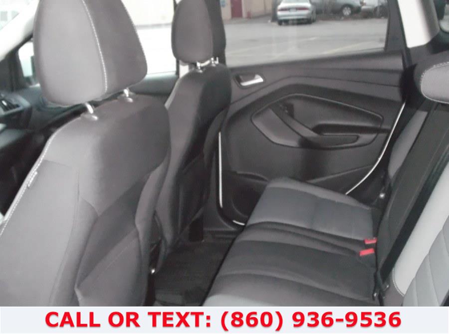 2010 INFINITI QX56 4WD 4dr, available for sale in Hartford, Connecticut | Lee Motors Sales Inc. Hartford, Connecticut 2010 INFINITI QX56 4WD 4dr, available for sale in Hartford, Connecticut | Lee Motors Sales Inc. Hartford, Connecticut