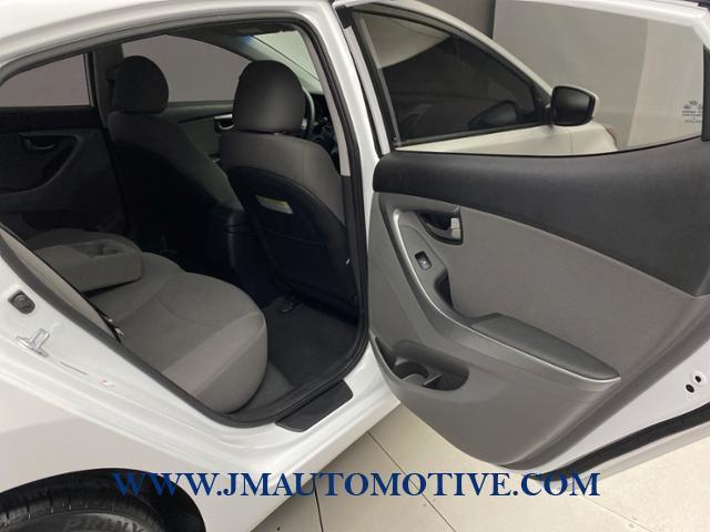 2016 Hyundai Elantra 4dr Sdn Auto SE, available for sale in Naugatuck, Connecticut | J&M Automotive Sls&Svc LLC. Naugatuck, Connecticut 2016 Hyundai Elantra 4dr Sdn Auto SE, available for sale in Naugatuck, Connecticut | J&M Automotive Sls&Svc LLC. Naugatuck, Connecticut