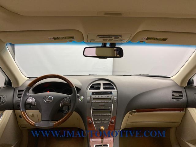 2011 Lexus Es 350 4dr Sdn, available for sale in Naugatuck, Connecticut | J&M Automotive Sls&Svc LLC. Naugatuck, Connecticut 2011 Lexus Es 350 4dr Sdn, available for sale in Naugatuck, Connecticut | J&M Automotive Sls&Svc LLC. Naugatuck, Connecticut