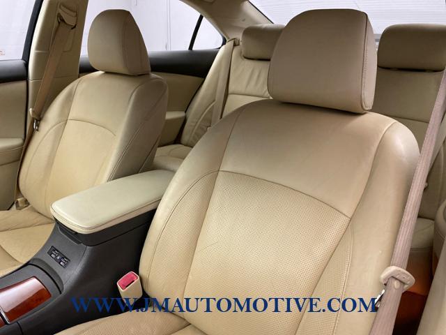 2011 Lexus Es 350 4dr Sdn, available for sale in Naugatuck, Connecticut | J&M Automotive Sls&Svc LLC. Naugatuck, Connecticut 2011 Lexus Es 350 4dr Sdn, available for sale in Naugatuck, Connecticut | J&M Automotive Sls&Svc LLC. Naugatuck, Connecticut