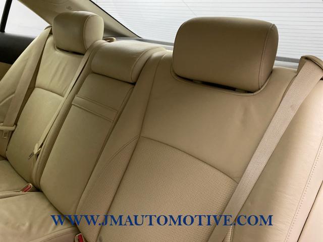 2011 Lexus Es 350 4dr Sdn, available for sale in Naugatuck, Connecticut | J&M Automotive Sls&Svc LLC. Naugatuck, Connecticut 2011 Lexus Es 350 4dr Sdn, available for sale in Naugatuck, Connecticut | J&M Automotive Sls&Svc LLC. Naugatuck, Connecticut